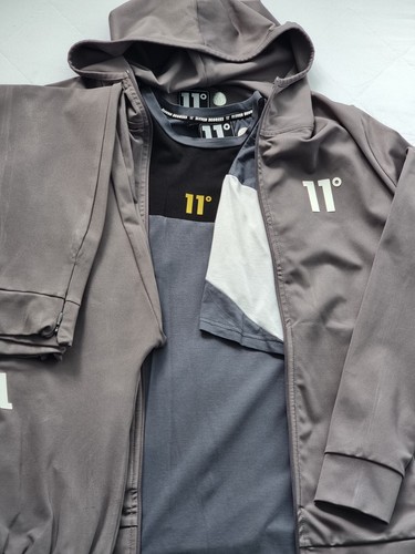 Degrees full zipped 3 - 11,